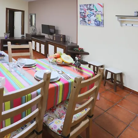 Marody House Vacacional 아파트 그라나딜라데아보나
